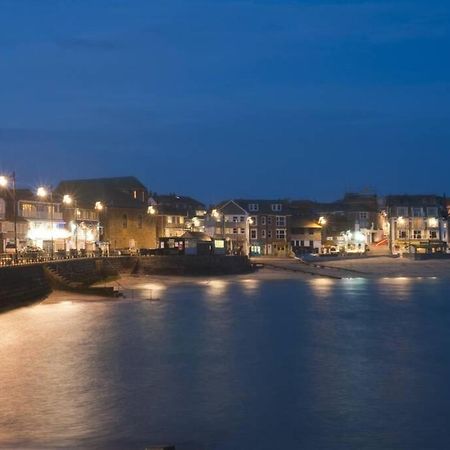 St Ives Apartment Private Parking With Garden 10 Minute Walk Into Town And Beach Buitenkant foto