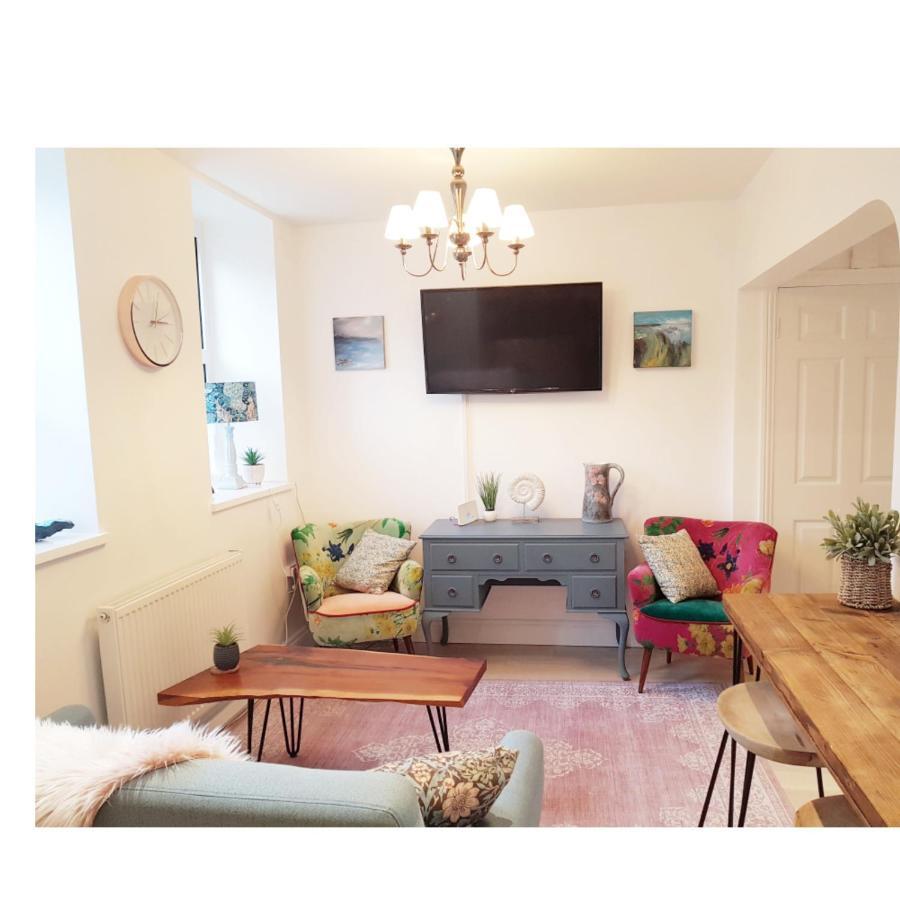 St Ives Apartment Private Parking With Garden 10 Minute Walk Into Town And Beach Buitenkant foto