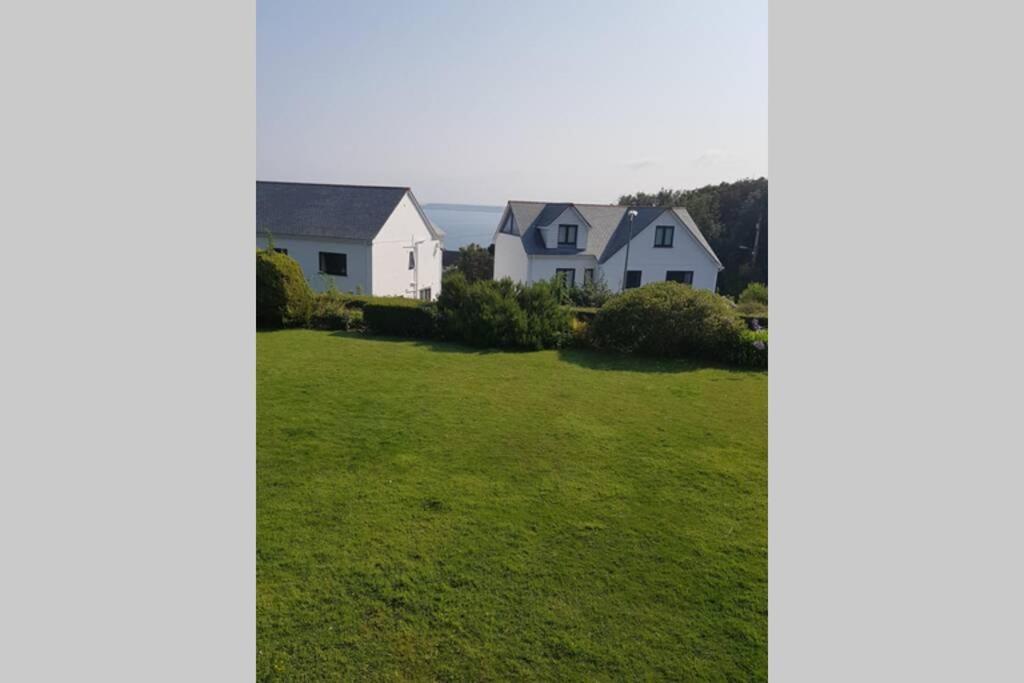 St Ives Apartment Private Parking With Garden 10 Minute Walk Into Town And Beach Buitenkant foto