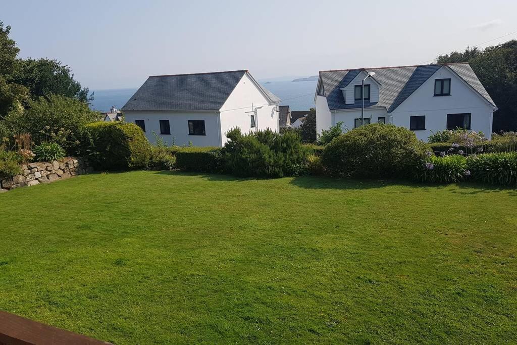 St Ives Apartment Private Parking With Garden 10 Minute Walk Into Town And Beach Buitenkant foto